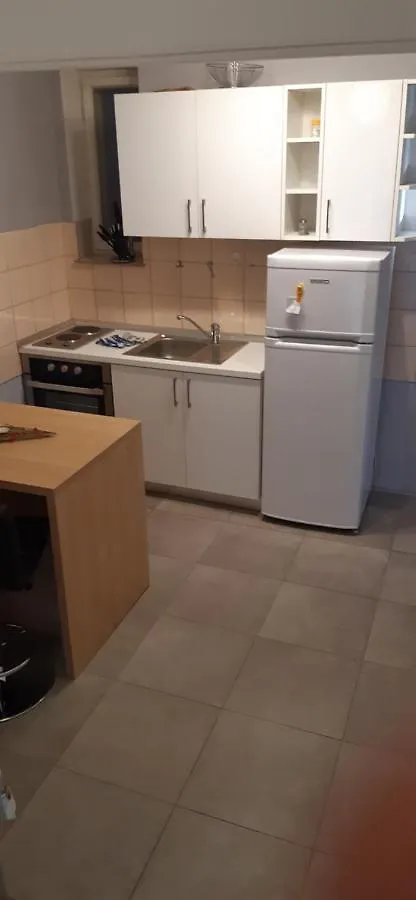 Cozy Apartment Mihaela With Balcony, Near Park Marjan & Old Town - Quiet Neighborhood Σπλιτ